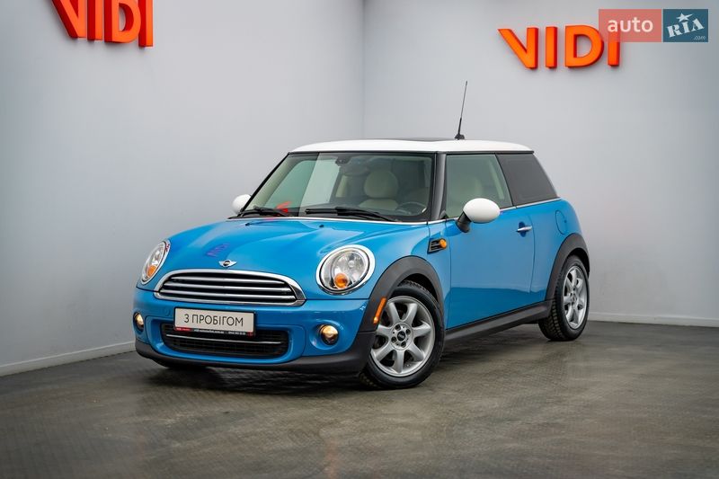 MINI Cooper 2013