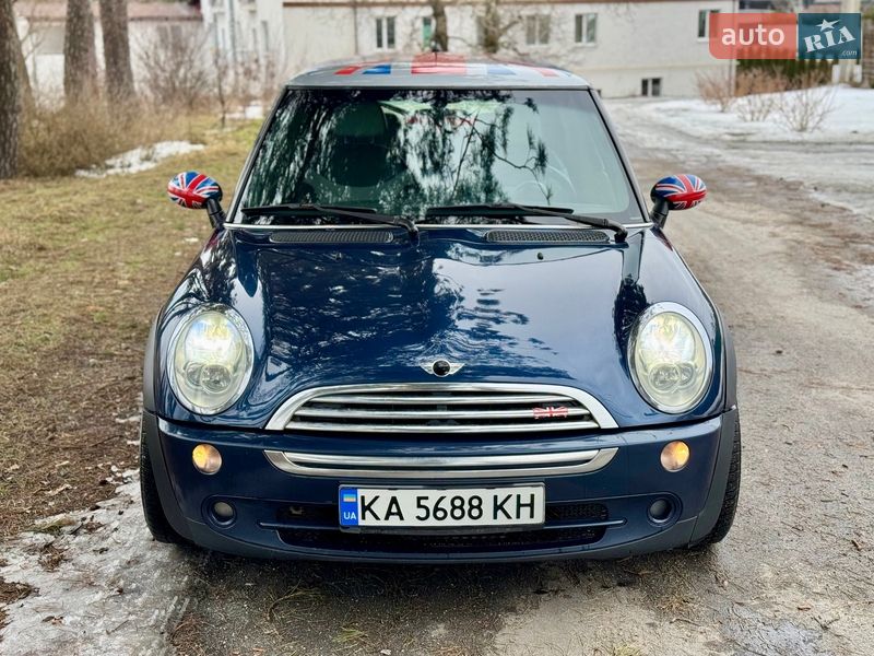 Хэтчбек MINI Cooper 2006 в Киеве