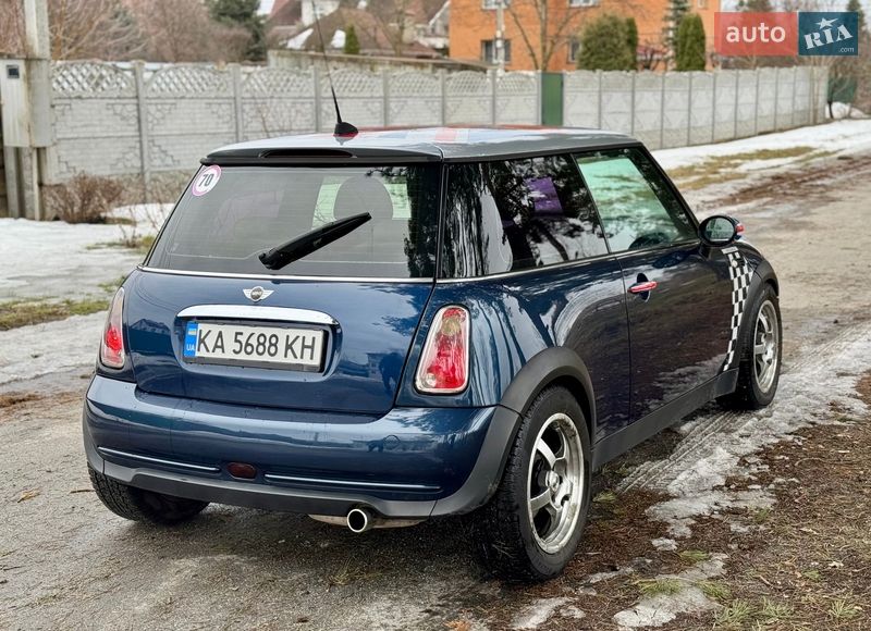 Хэтчбек MINI Cooper 2006 в Киеве