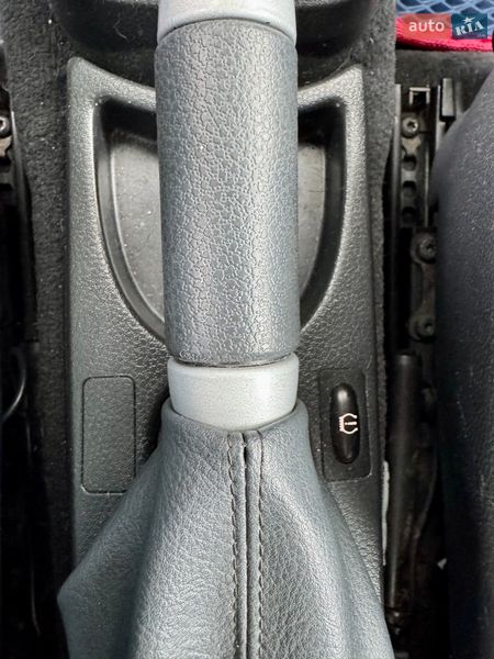 Хэтчбек MINI Cooper 2006 в Киеве