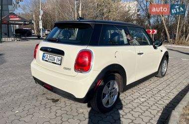 Хэтчбек MINI Cooper 2015 в Киеве