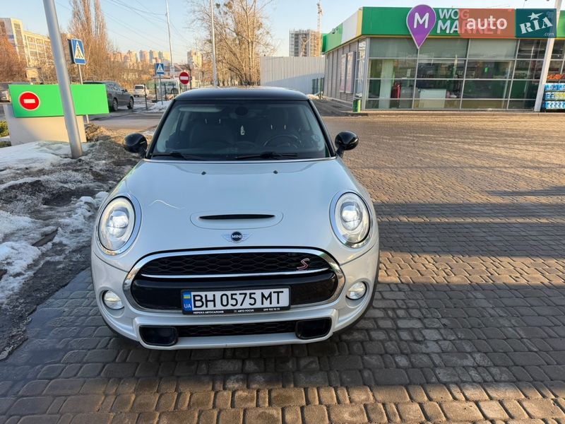 Хэтчбек MINI Cooper 2015 в Киеве