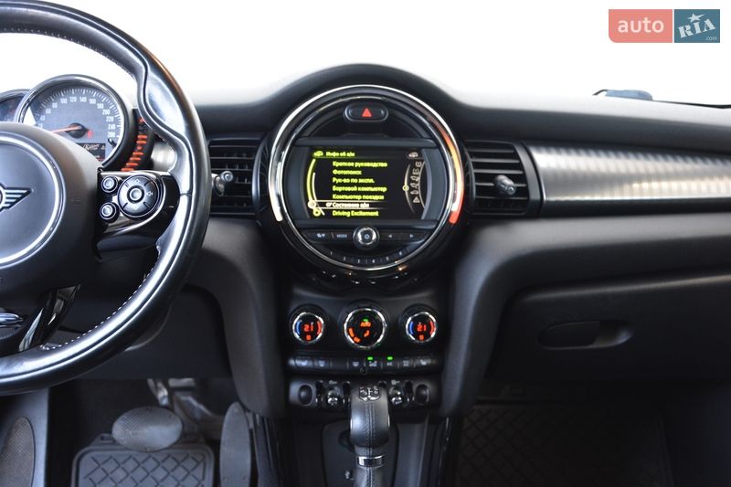 Хэтчбек MINI Cooper 2016 в Киеве фото 5 Хэтчбек MINI Cooper 2016 в Киеве