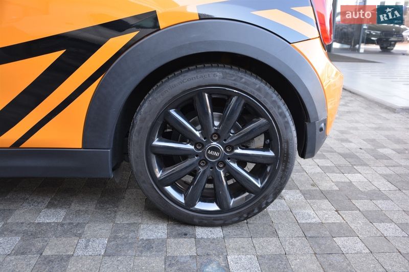 Хэтчбек MINI Cooper 2016 в Киеве фото 8 Хэтчбек MINI Cooper 2016 в Киеве