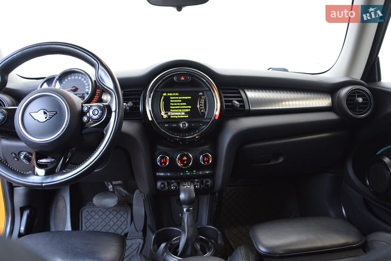 Хетчбек MINI Cooper 2016 в Києві