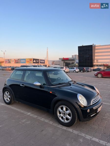 Хетчбек MINI Cooper 2004 в Житомирі