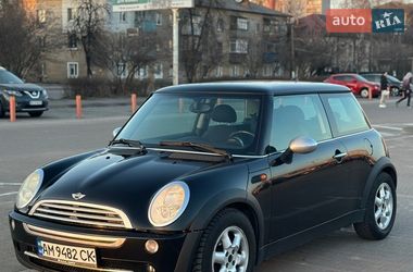 Хетчбек MINI Cooper 2004 в Житомирі