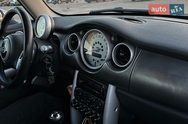 Хетчбек MINI Cooper 2004 в Житомирі