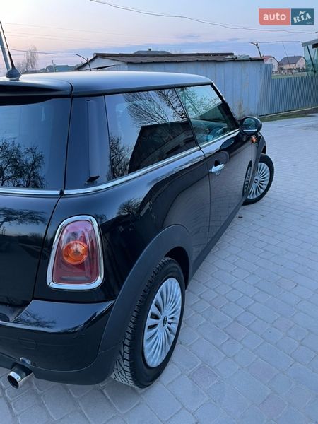 Хэтчбек MINI Cooper 2009 в Николаеве фото 11 Хэтчбек MINI Cooper 2009 в Николаеве