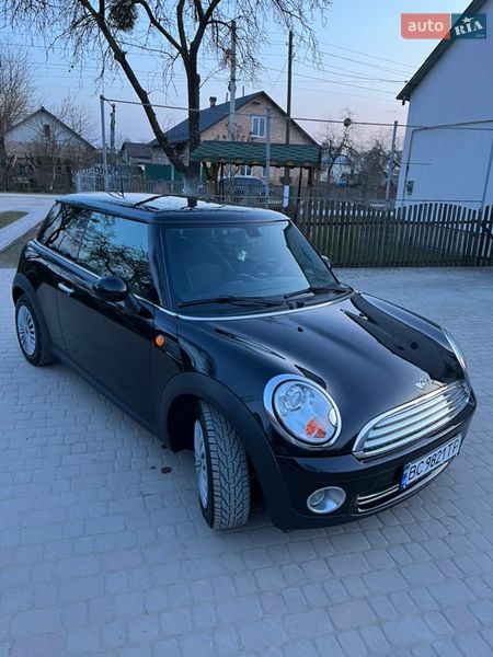 Хэтчбек MINI Cooper 2009 в Николаеве фото 49 Хэтчбек MINI Cooper 2009 в Николаеве