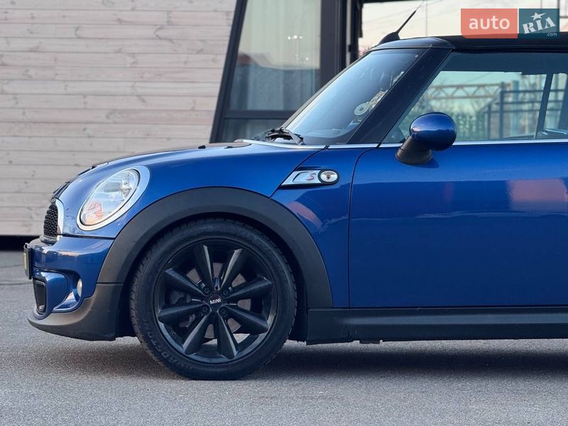 Хэтчбек MINI Cooper 2012 в Киеве