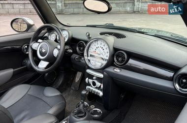 Хэтчбек MINI Cooper 2010 в Каменском