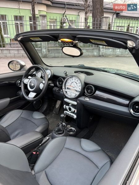 Хэтчбек MINI Cooper 2010 в Каменском