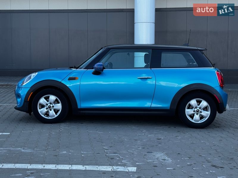 Хэтчбек MINI Cooper 2015 в Киеве