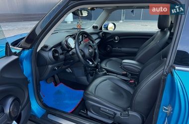 Хэтчбек MINI Cooper 2015 в Киеве