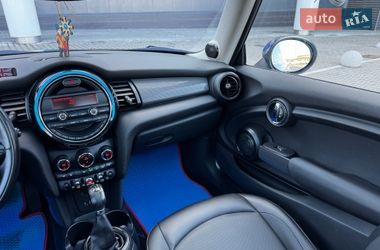 Хэтчбек MINI Cooper 2015 в Киеве