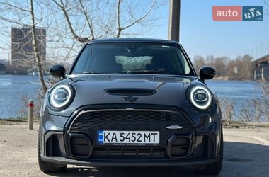Хэтчбек MINI Cooper 2019 в Киеве