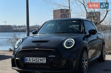 Хэтчбек MINI Cooper 2019 в Киеве