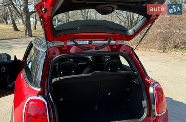 Хэтчбек MINI Cooper 2016 в Полтаве