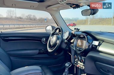 Хэтчбек MINI Cooper 2016 в Полтаве