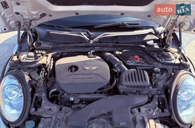Хэтчбек MINI Cooper 2016 в Полтаве
