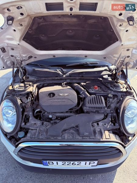 Хэтчбек MINI Cooper 2016 в Полтаве