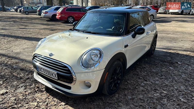 2016 Mini Cooper, VIN WMWXP5C54G2D15817:plate — фото 1 (autoria)