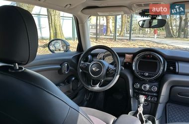 Хетчбек MINI Cooper 2016 в Львові