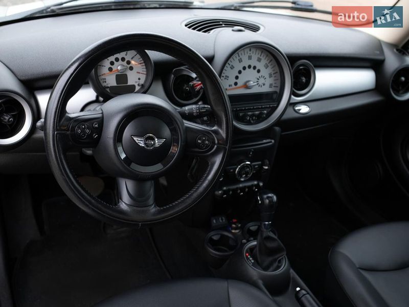 Хэтчбек MINI Cooper 2013 в Киеве