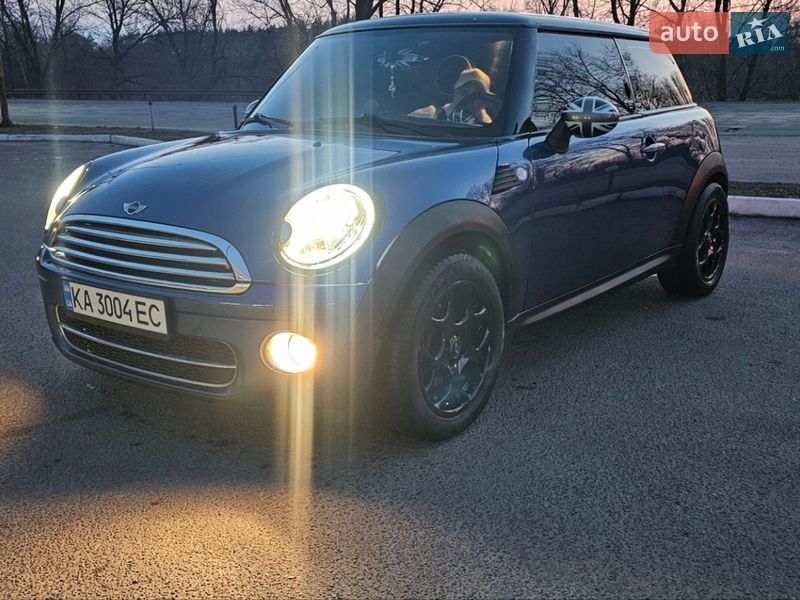 Хэтчбек MINI Cooper 2008 в Киеве
