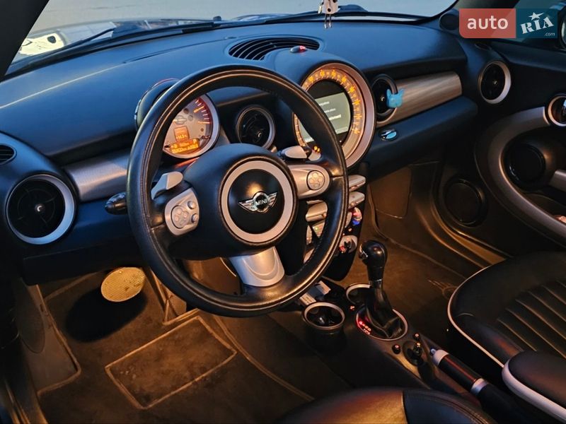 Хэтчбек MINI Cooper 2008 в Киеве