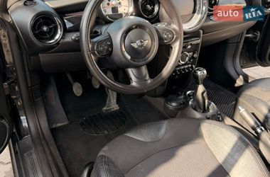 Хэтчбек MINI Cooper 2011 в Бородянке