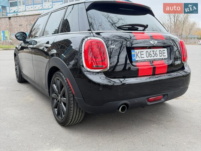 Хэтчбек MINI Cooper 2016 в Днепре