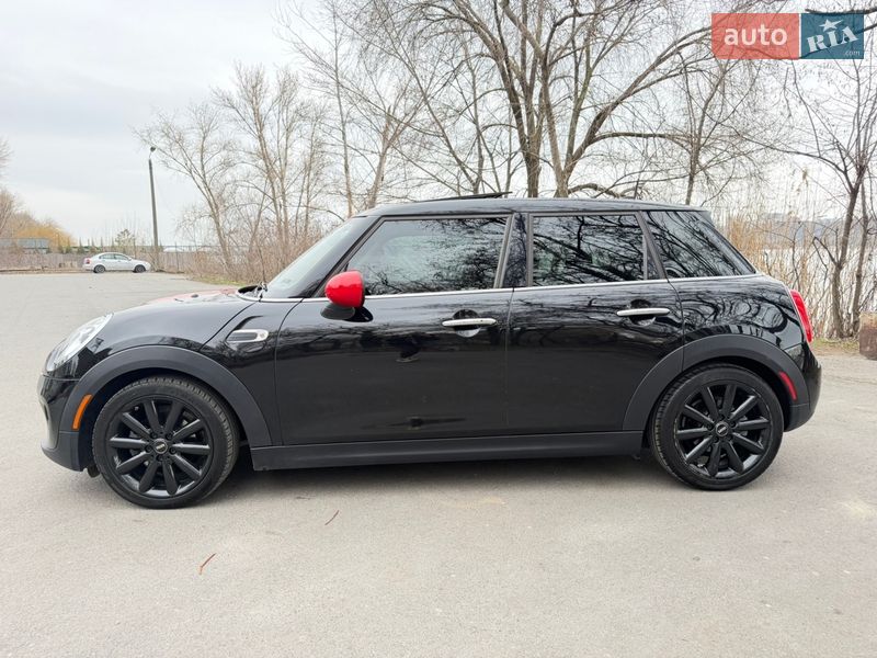 Хетчбек MINI Cooper 2016 в Дніпрі