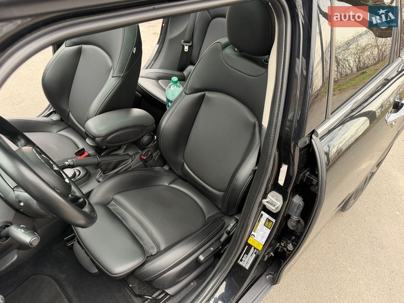 Хэтчбек MINI Cooper 2016 в Днепре