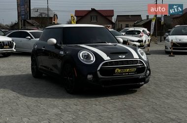 Хетчбек MINI Cooper 2018 в Івано-Франківську