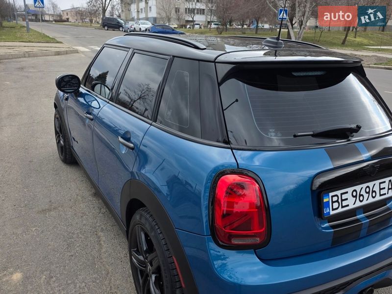 Хетчбек MINI Cooper 2023 в Южноукраїнську