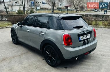 Хэтчбек MINI Cooper 2016 в Броварах