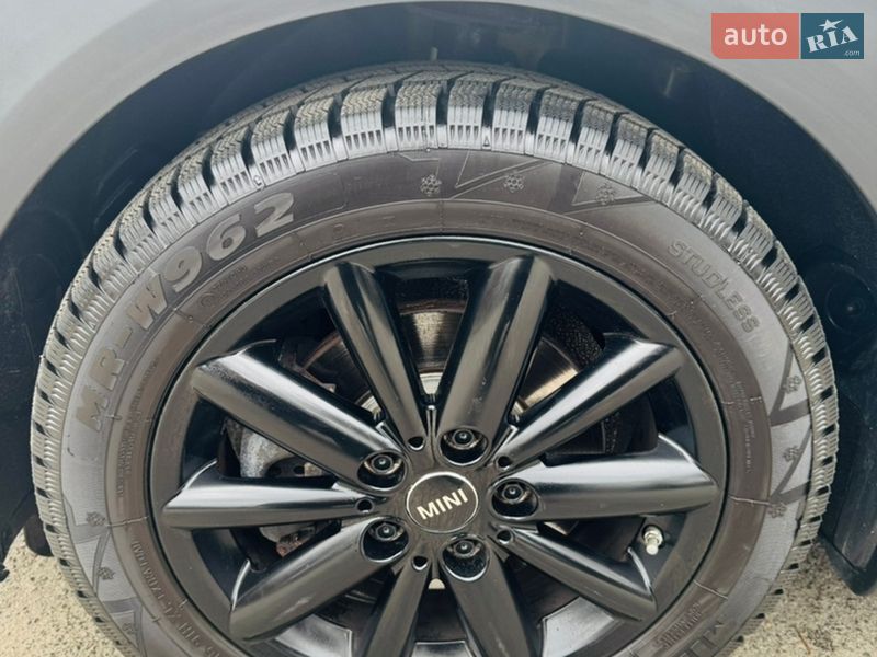 Хэтчбек MINI Cooper 2016 в Броварах