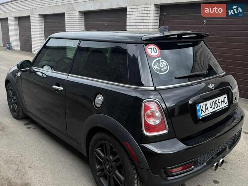 Хэтчбек MINI Cooper 2011 в Ирпене фото 3 Хэтчбек MINI Cooper 2011 в Ирпене