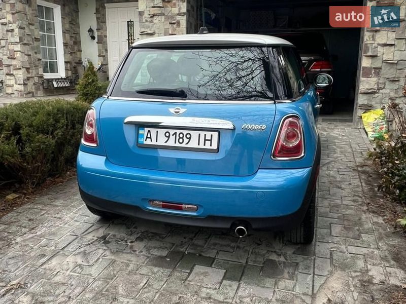 Хэтчбек MINI Cooper 2013 в Обухове