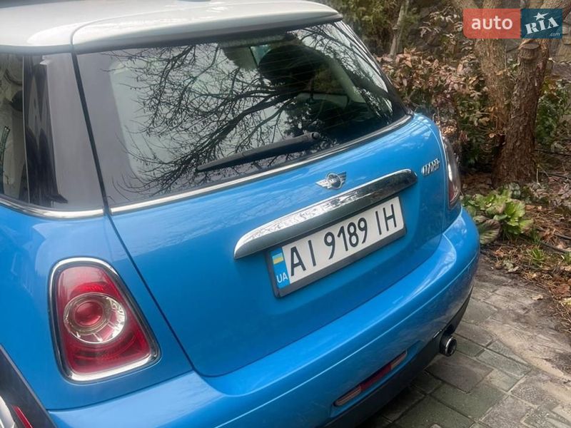 Хэтчбек MINI Cooper 2013 в Обухове