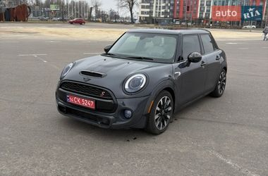 Хэтчбек MINI Cooper 2015 в Киеве