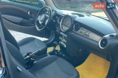 Хэтчбек MINI Cooper 2010 в Ирпене
