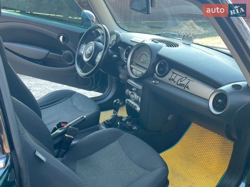 Хетчбек MINI Cooper 2010 в Ірпені фото 5 Хетчбек MINI Cooper 2010 в Ірпені
