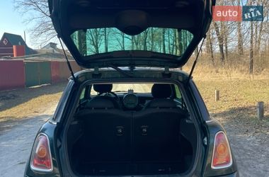 Хэтчбек MINI Cooper 2010 в Ирпене