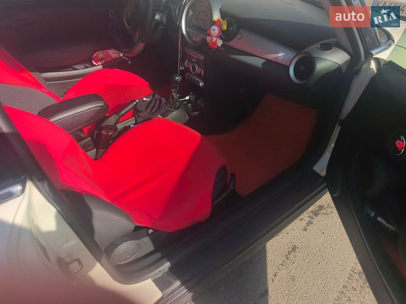 Хетчбек MINI Cooper 2010 в Києві фото 4 Хетчбек MINI Cooper 2010 в Києві