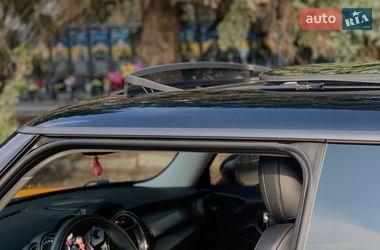 Хетчбек MINI Cooper 2016 в Новій Водолагі
