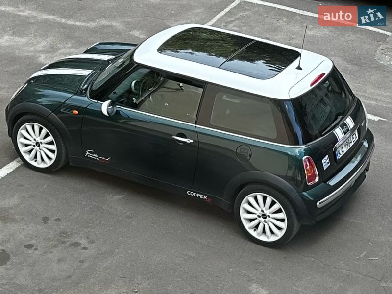 MINI Cooper 2003
