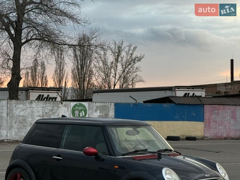 Хэтчбек MINI Cooper 2004 в Киеве фото 4 Хэтчбек MINI Cooper 2004 в Киеве